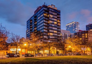 condo in old town chicago